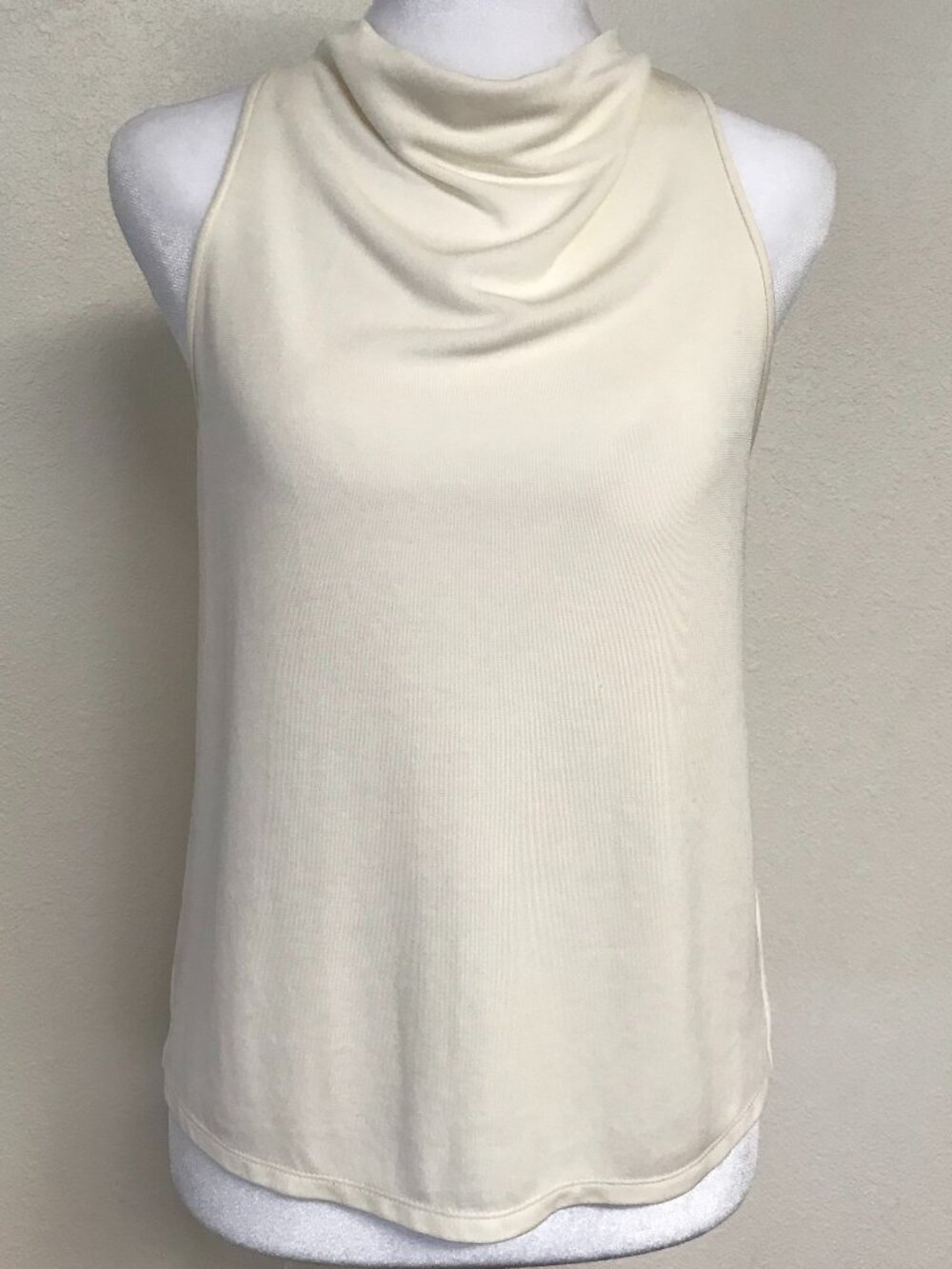 Halston Heritage Ivory Draped Neck Sleeveless Blouse Size 2 Open Back Top